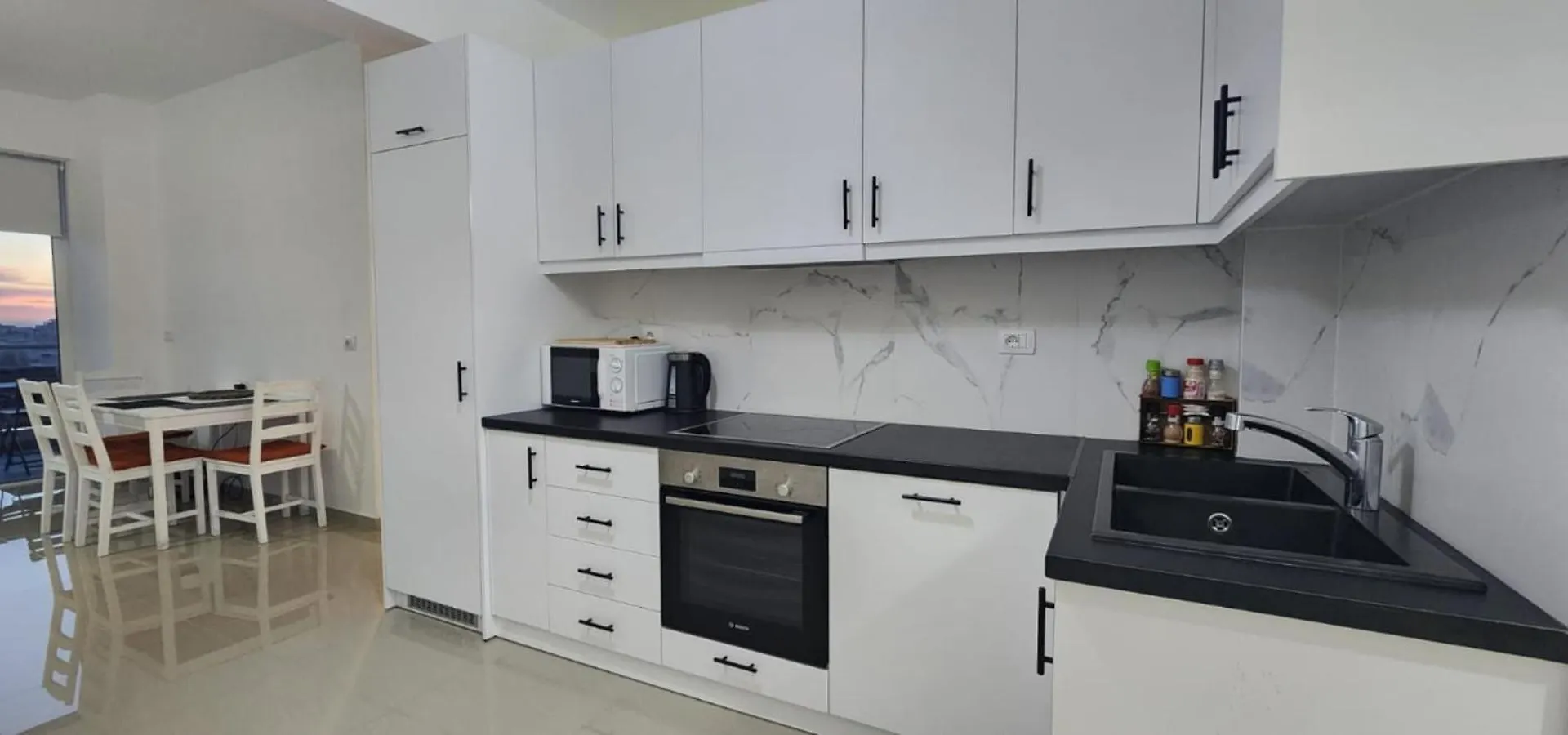Saranda Horizon Apartment 0*, ساراندا